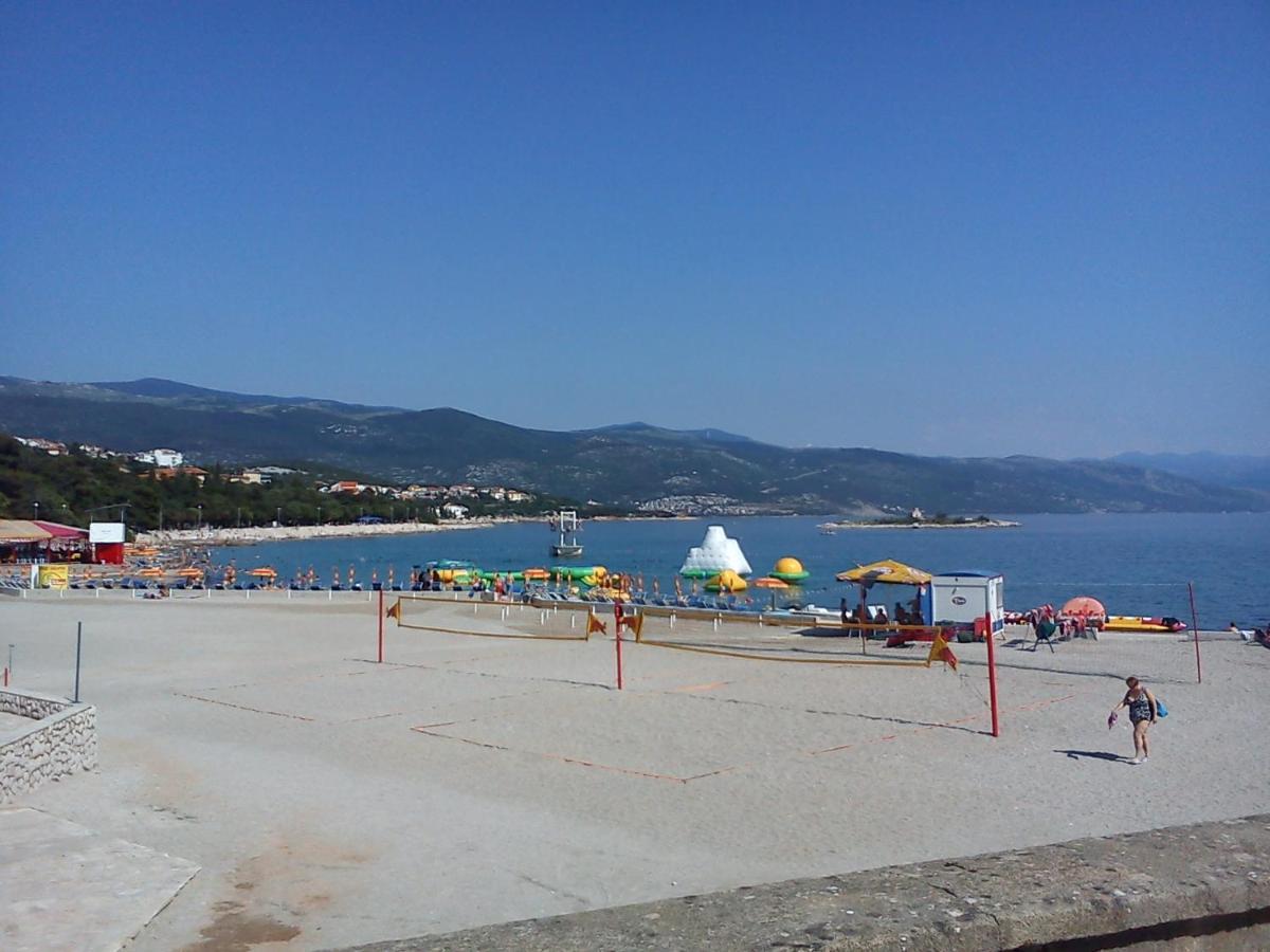 Apartment Kriskovic Novi Vinodolski Kültér fotó