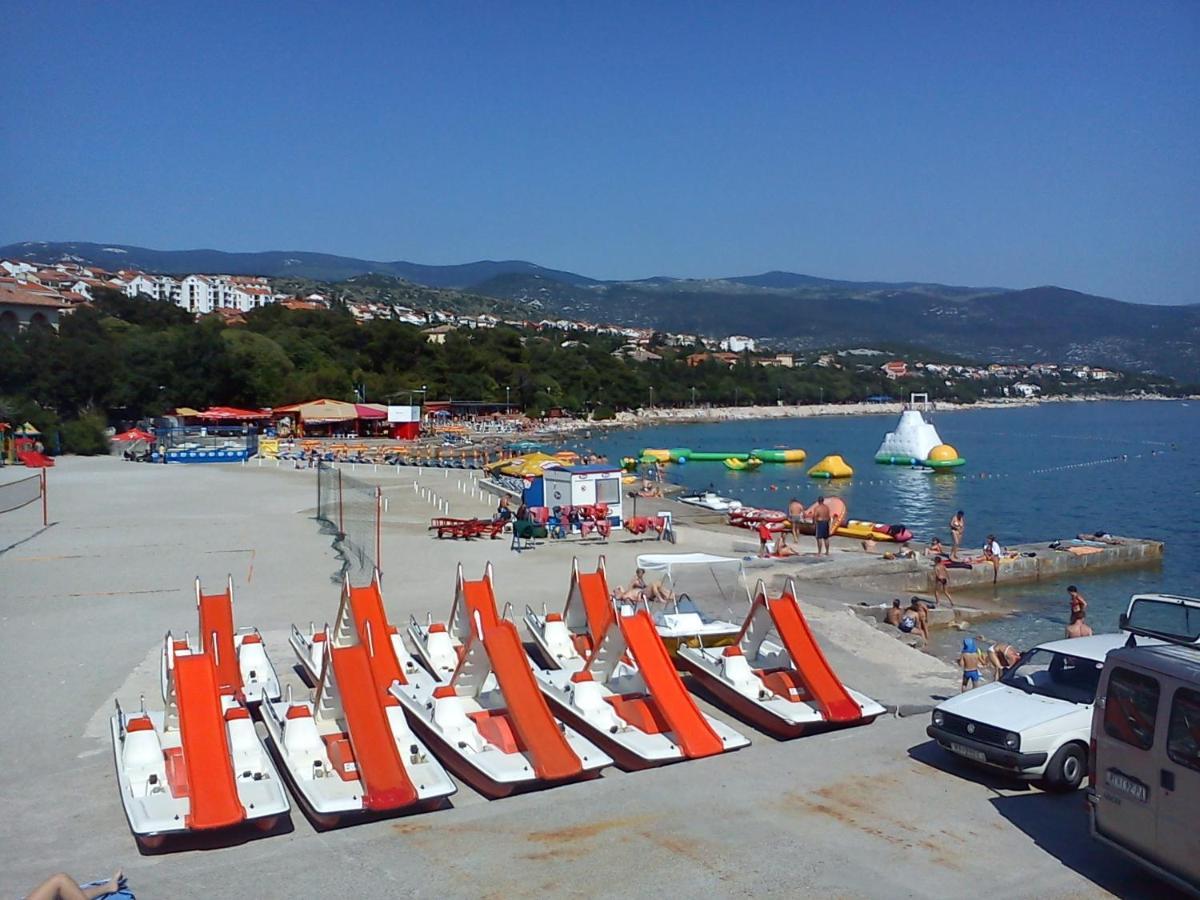 Apartment Kriskovic Novi Vinodolski Kültér fotó